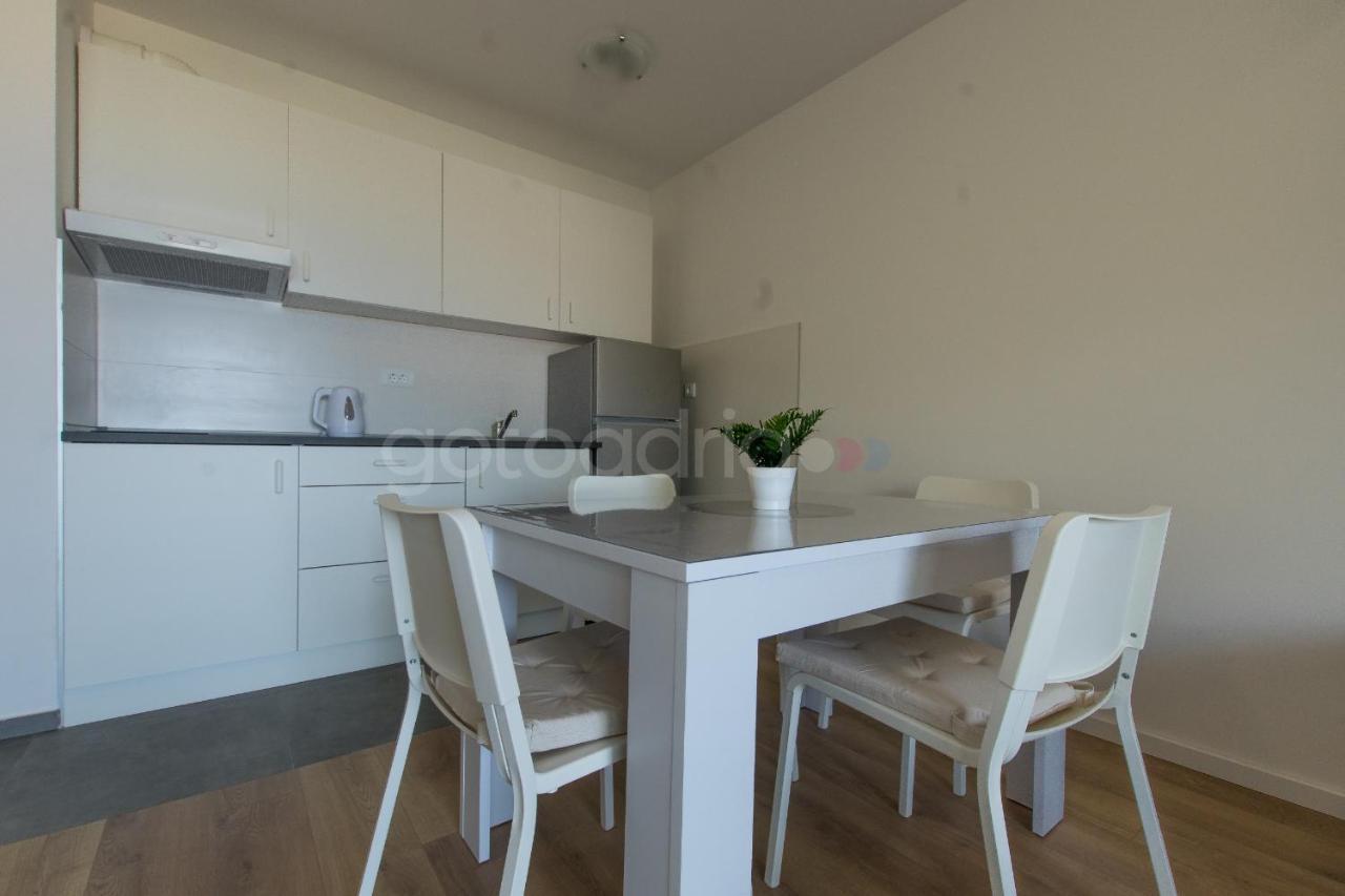 Sea View Apartments Pezze Makarska Buitenkant foto