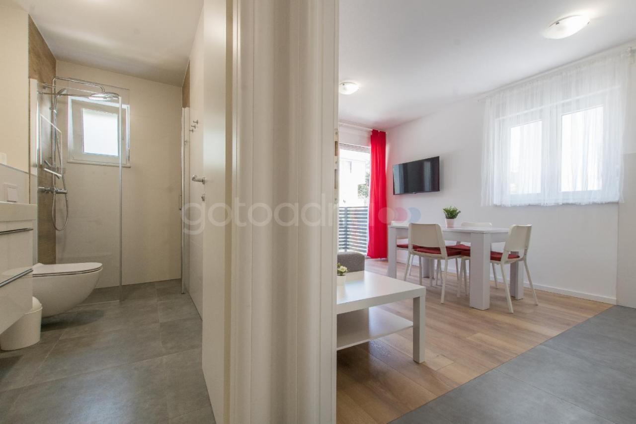 Sea View Apartments Pezze Makarska Buitenkant foto